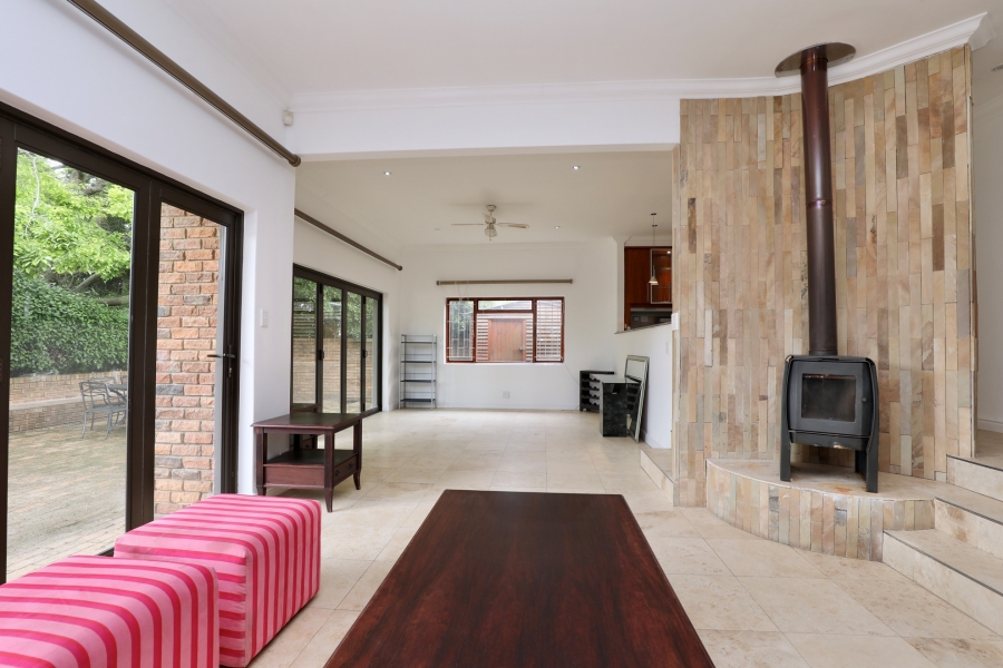 To Let 4 Bedroom Property for Rent in La Concorde Western Cape